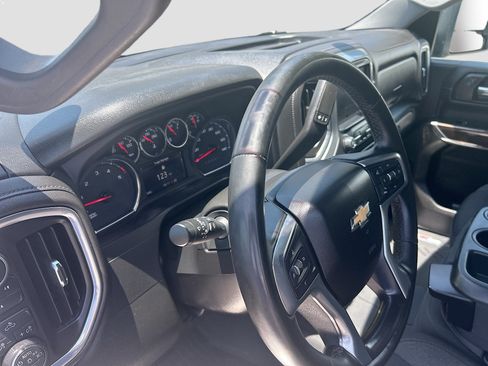 Used 2023 Chevrolet Silverado 2500 LT AWD/4WD image 9