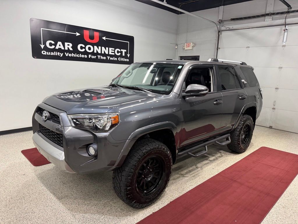 Used 2018 Toyota 4Runner TRD Off-Road Premium AWD/4WD image 3