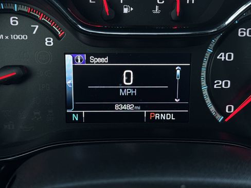 Used 2018 Chevrolet Cruze Premier image 12