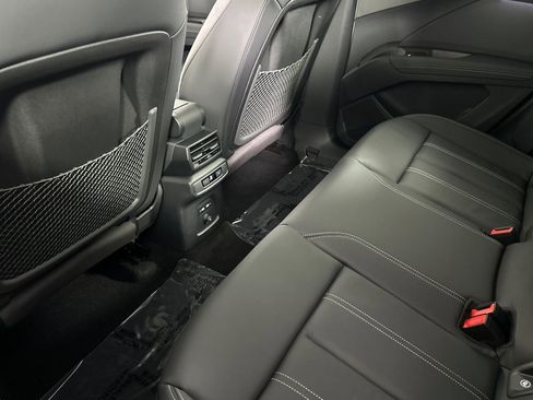 Certified 2025 Audi Q4 e-tron Premium w/ Convenience Package image 11