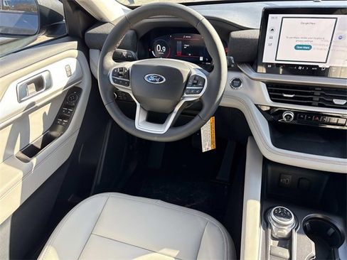 New 2026 Ford Explorer Active w/ Active Comfort Package image 14