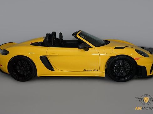 Used 2025 Porsche 718 Boxster Spyder RS image 4