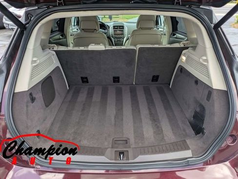 Used 2019 Lincoln MKC Premiere FWD image 15