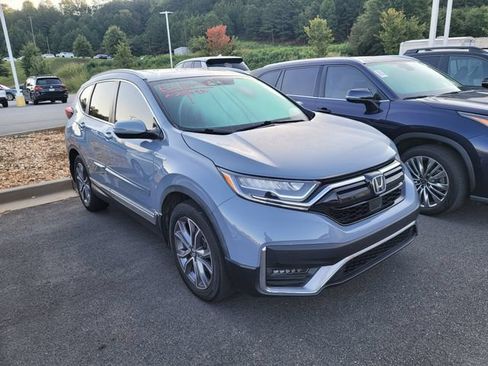 Used 2022 Honda CR-V Touring image 3