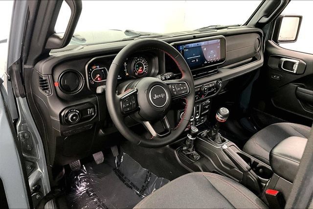 Used 2024 Jeep Wrangler Rubicon w/ Capability Package AWD/4WD image 15