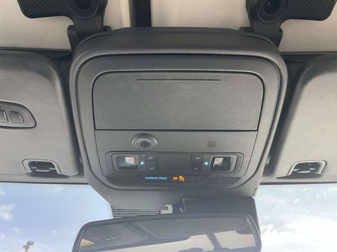 Used 2024 Ford Bronco Outer Banks AWD/4WD image 28