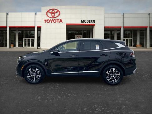 Used 2025 Kia Sportage EX FWD image 7