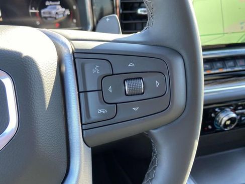 New 2025 GMC Sierra 1500 Elevation image 27