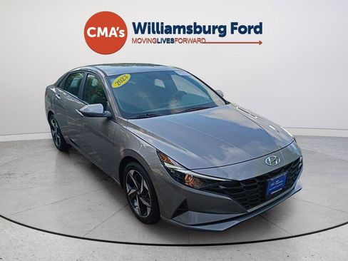 Used 2023 Hyundai Elantra SEL w/ Convenience Package FWD image 19