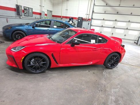 New 2026 Toyota GR86 Premium image 4