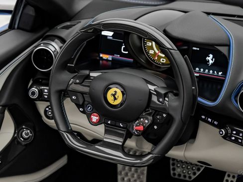 Used 2022 Ferrari 812 GTS RWD image 67