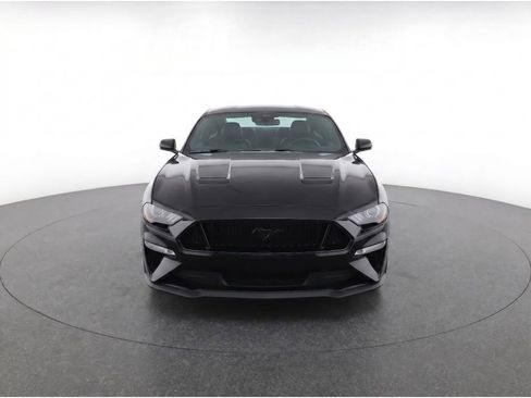 Used 2020 Ford Mustang GT w/ Black Accent Package RWD image 5