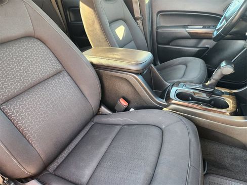 Used 2017 GMC Canyon SLE w/ Trailering Package image 15