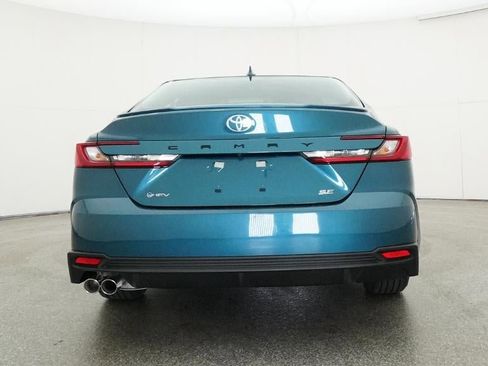 New 2026 Toyota Camry SE image 23