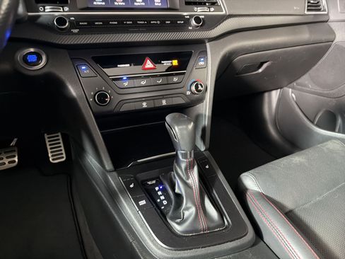 Used 2018 Hyundai Elantra Sport FWD image 16