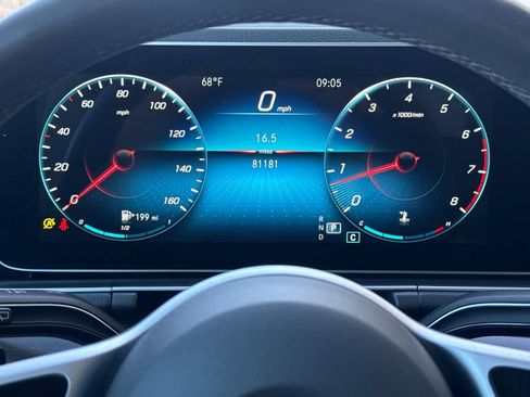 Used 2020 Mercedes-Benz GLE 350 4MATIC image 25