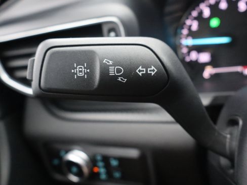 Used 2023 Ford Explorer ST-Line w/ Class IV Trailer Tow Package image 18