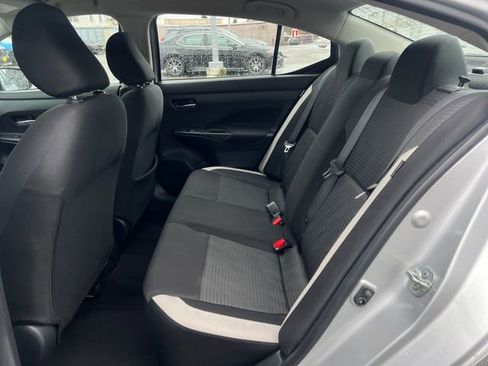 Used 2021 Nissan Versa SV image 14