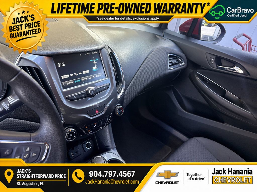 Used 2017 Chevrolet Cruze LT w/ Convenience Package FWD image 12