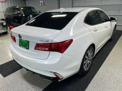 Used 2018 Acura TLX V6 image 3