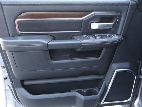 Used 2024 RAM 2500 Laramie image 7