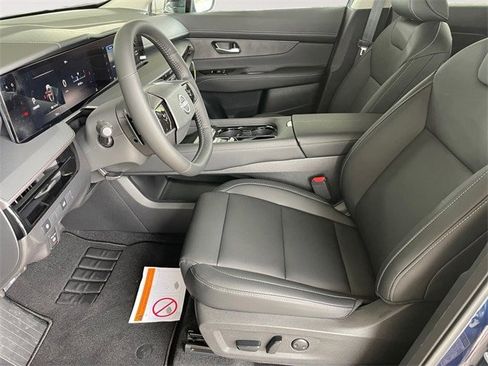 New 2025 Nissan Murano SV image 9