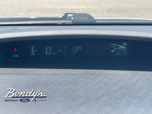 Used 2013 Toyota Prius Two FWD image 4