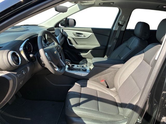 New 2026 Chevrolet Blazer LT w/ Sound & Technology Package AWD/4WD image 11