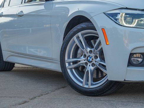 Used 2018 BMW 330i Sedan image 2