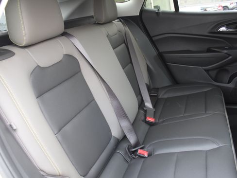 New 2026 Chevrolet Trax ACTIV w/ Driver Confidence Package FWD image 16
