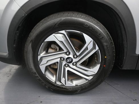 Used 2023 Hyundai Santa Fe SE image 9