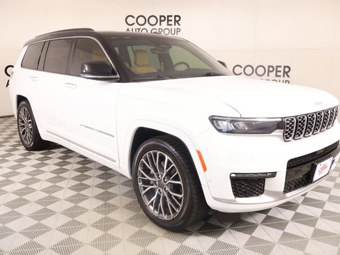 Used 2025 Jeep Grand Cherokee L Summit AWD/4WD image 1