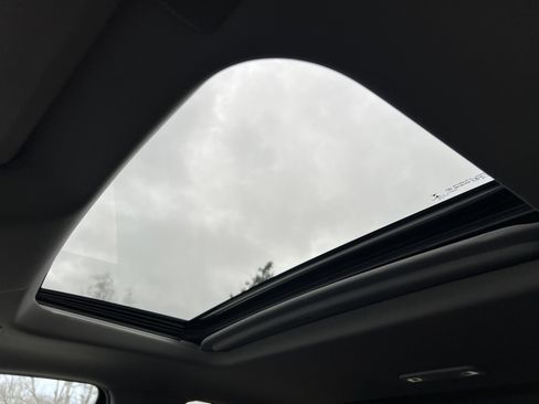 Used 2020 GMC Sierra 1500 SLT image 12