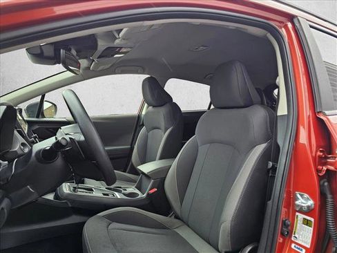 Used 2025 Subaru Crosstrek 2.0i Premium w/ Crosstrek Mirror Package image 19