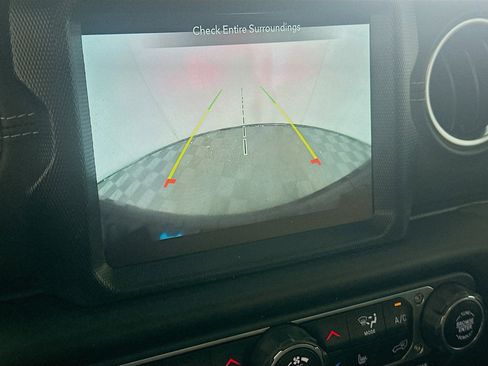 Used 2023 Jeep Wrangler Sahara w/ Cold Weather Group image 23