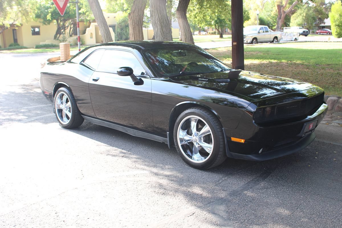 Used 2013 Dodge Challenger R/T Plus RWD image 34