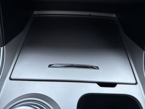 Used 2021 Ford Explorer XLT w/ Equipment Group 202A image 35