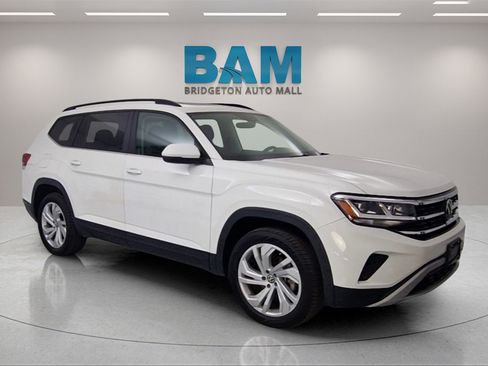 Used 2021 Volkswagen Atlas SE w/ Panoramic Sunroof Package image 1