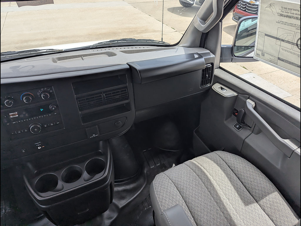 New 2026 GMC Savana 2500 Extended w/ Safety Package RWD image 19