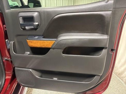 Used 2017 Chevrolet Silverado 1500 High Country image 21