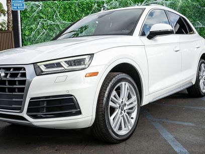 Used 2018 Audi Q5 2.0T Premium Plus w/ Premium Plus Package