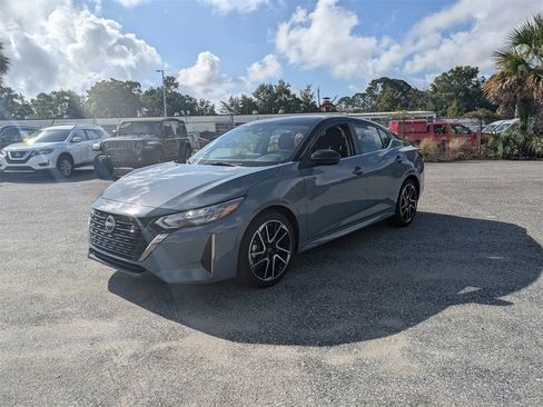 Used 2024 Nissan Sentra SR image 7