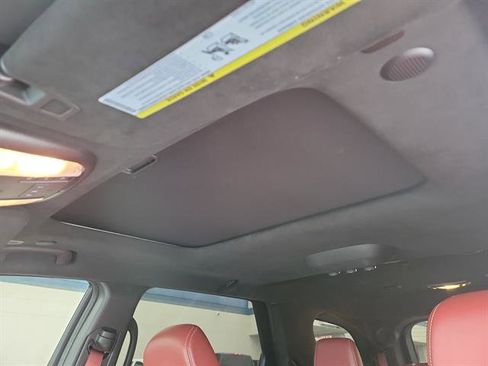 Used 2021 Dodge Durango SRT w/ Premium Interior Group image 7