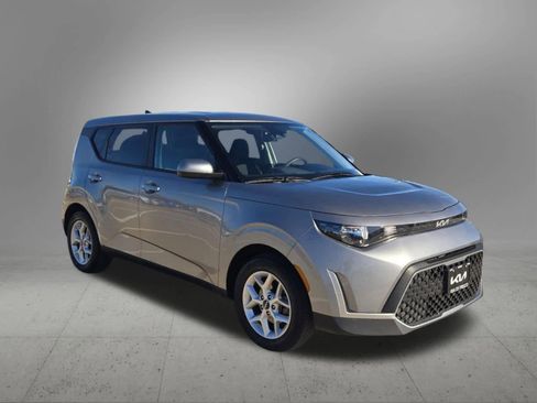 Certified 2024 Kia Soul LX w/ Option Group 015 image 8