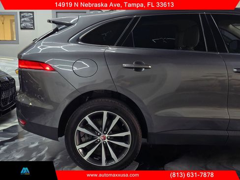 Used 2019 Jaguar F-PACE Prestige AWD/4WD image 15
