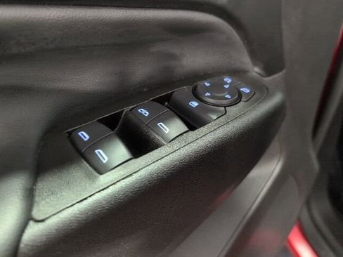Used 2024 Chevrolet Equinox LT w/ LPO, Floor Liner Package FWD image 8