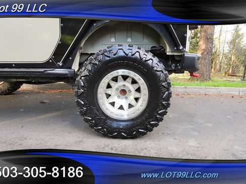 Used 2017 Jeep Wrangler Rubicon AWD/4WD image 34