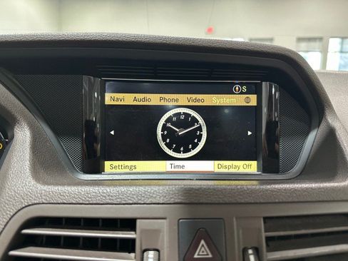 Used 2012 Mercedes-Benz E 550 Cabriolet image 75