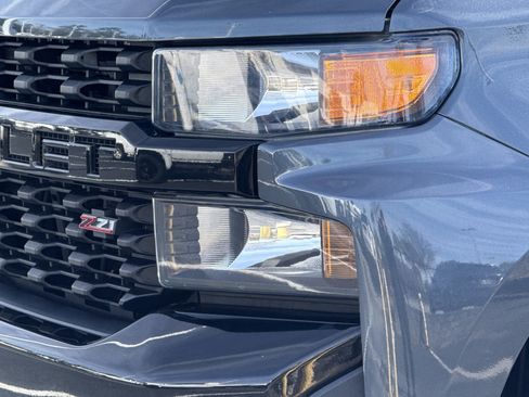 Used 2020 Chevrolet Silverado 1500 Custom Trail Boss w/ Custom Convenience Package image 6