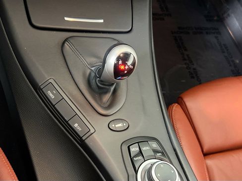 Used 2013 BMW M3 Convertible image 16